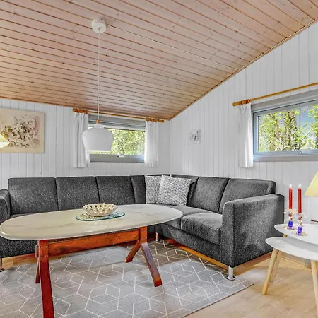 Stunning Home In Oksbol With Wifi * Oksbøl